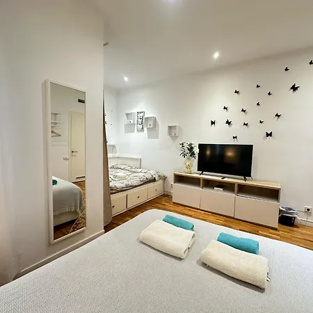 Nuevo Arago * Barcelona